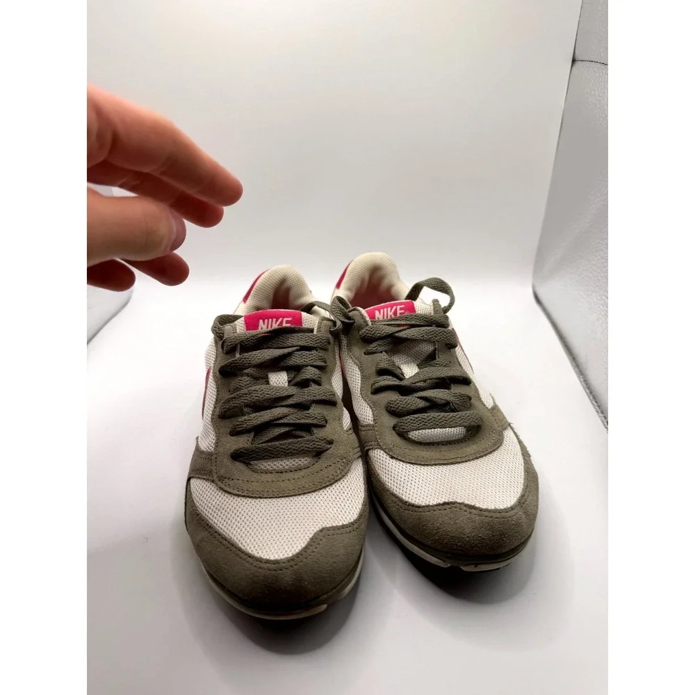 Nike Eclipse 324857-163 Womens‎ 6 Sneaker Gray Pink Mesh Low Top Running Shoes